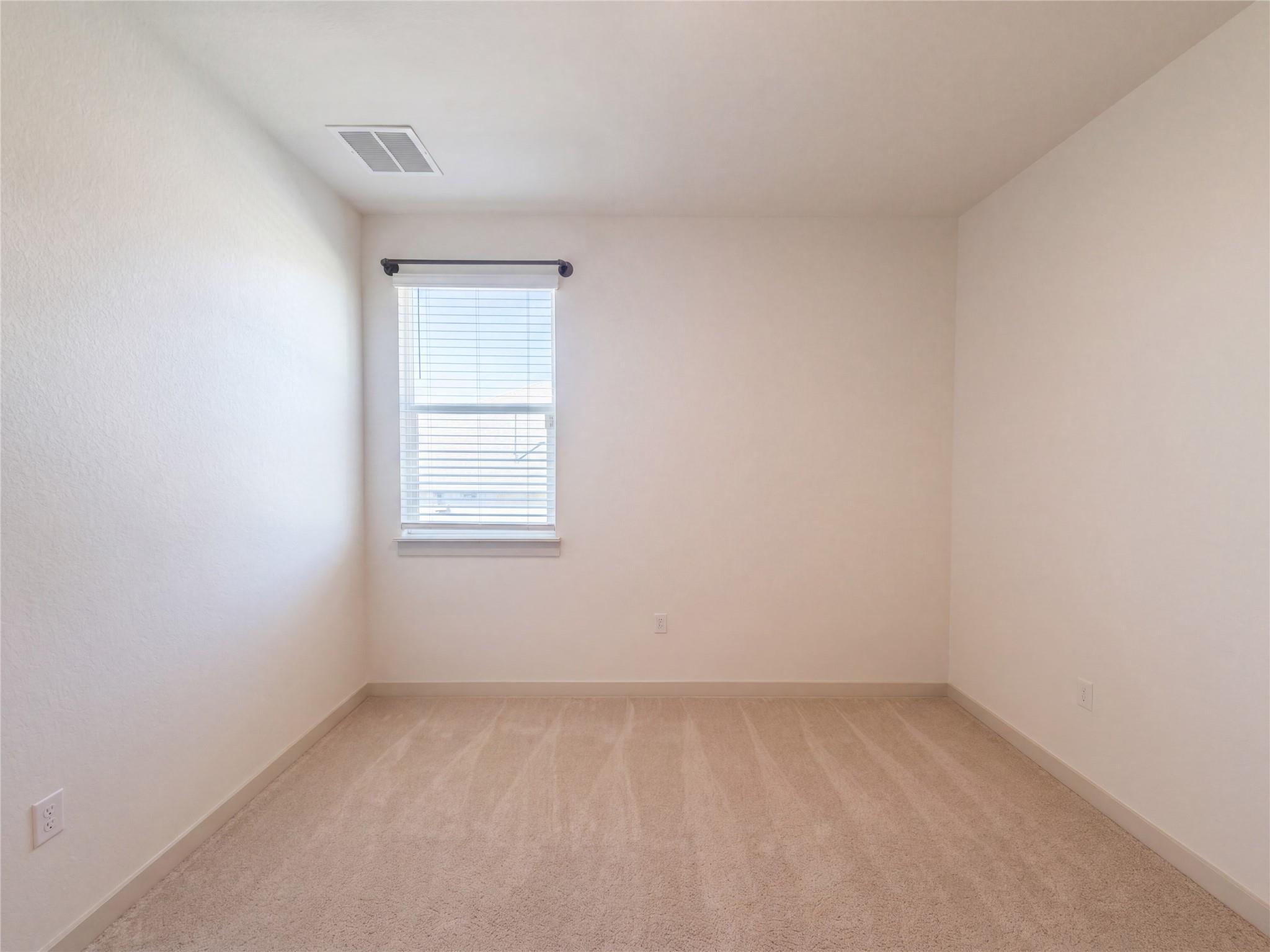 204  Florenz Ln, photo 11