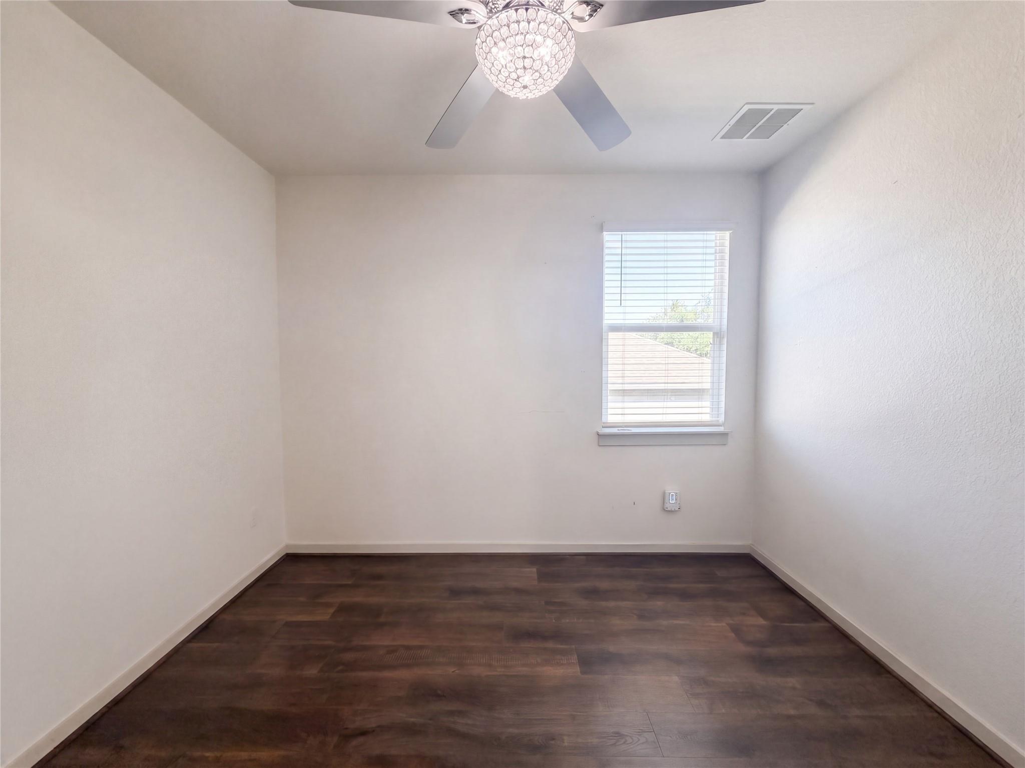 204  Florenz Ln, photo 12