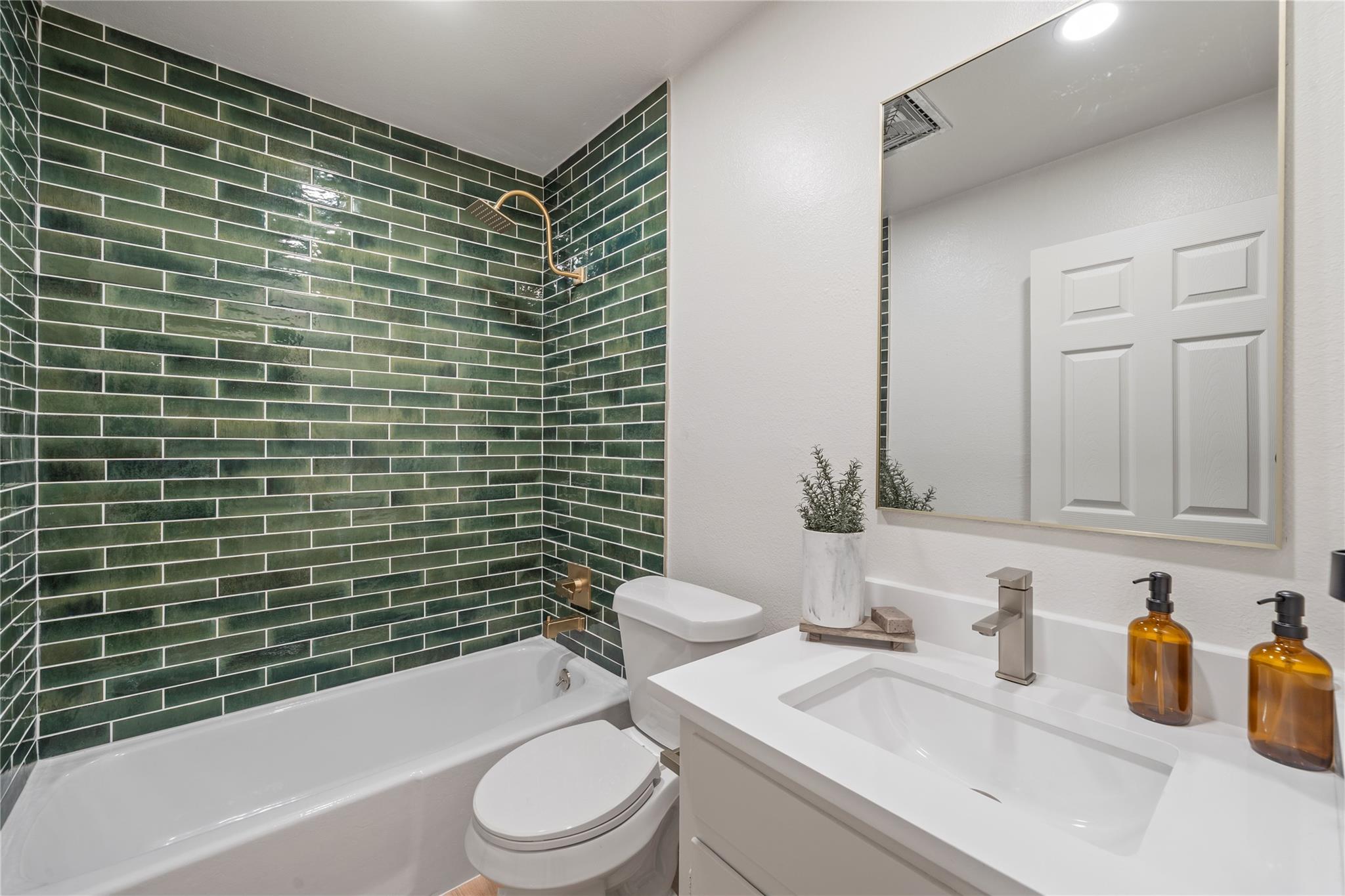 7304  Hartnell Dr, photo 5