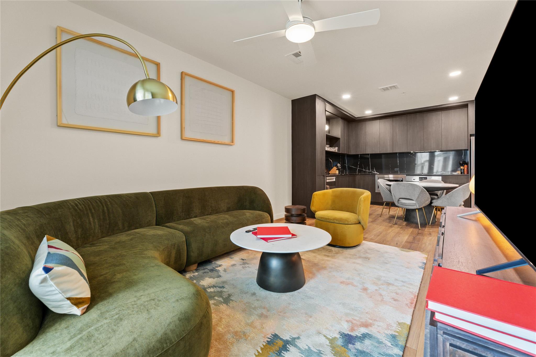 2323 S Lamar Blvd  #206, photo 3