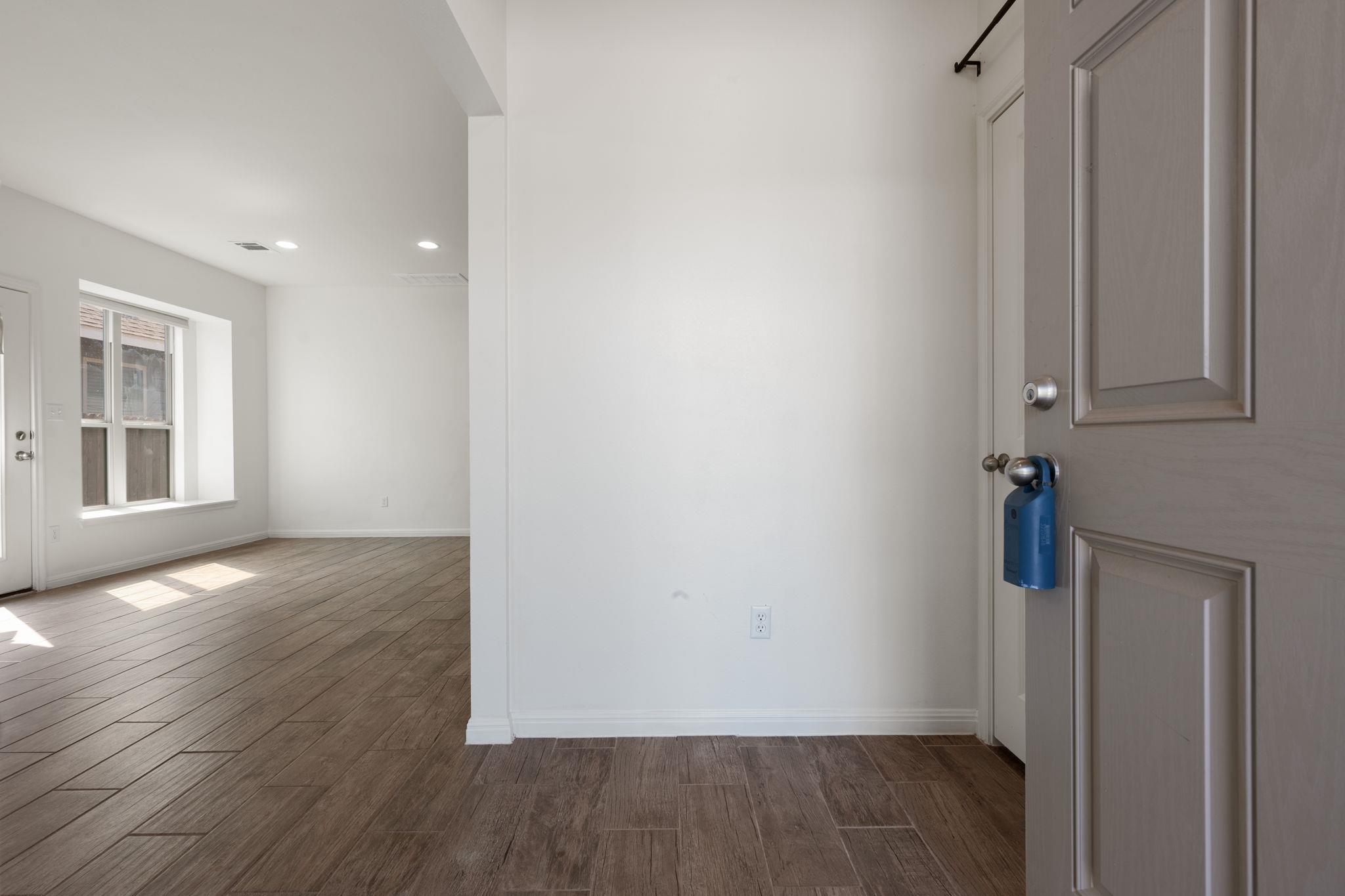 2805  Seneca Path  #31, photo 5