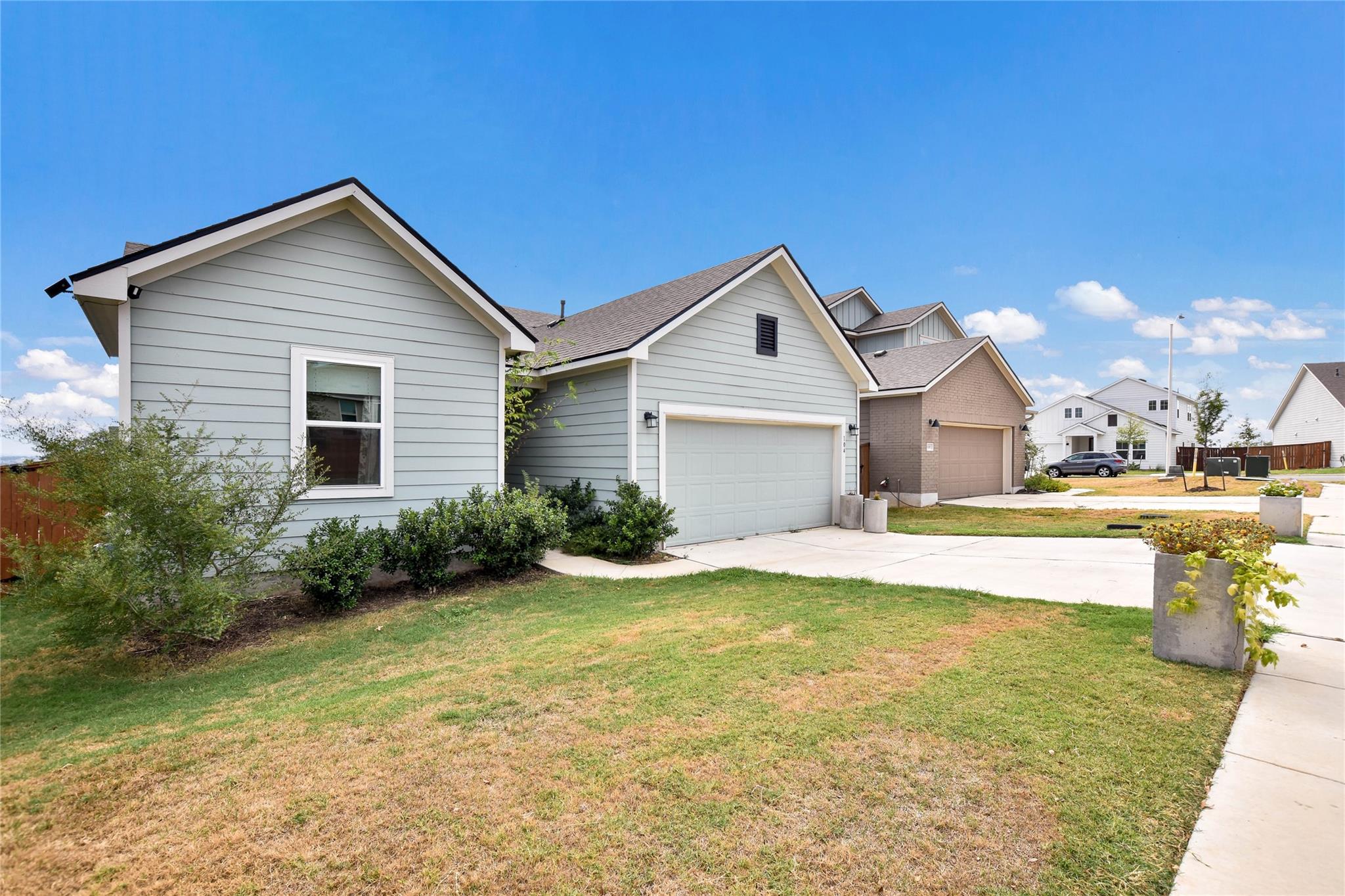 104  Peach Flat Ct, photo 2