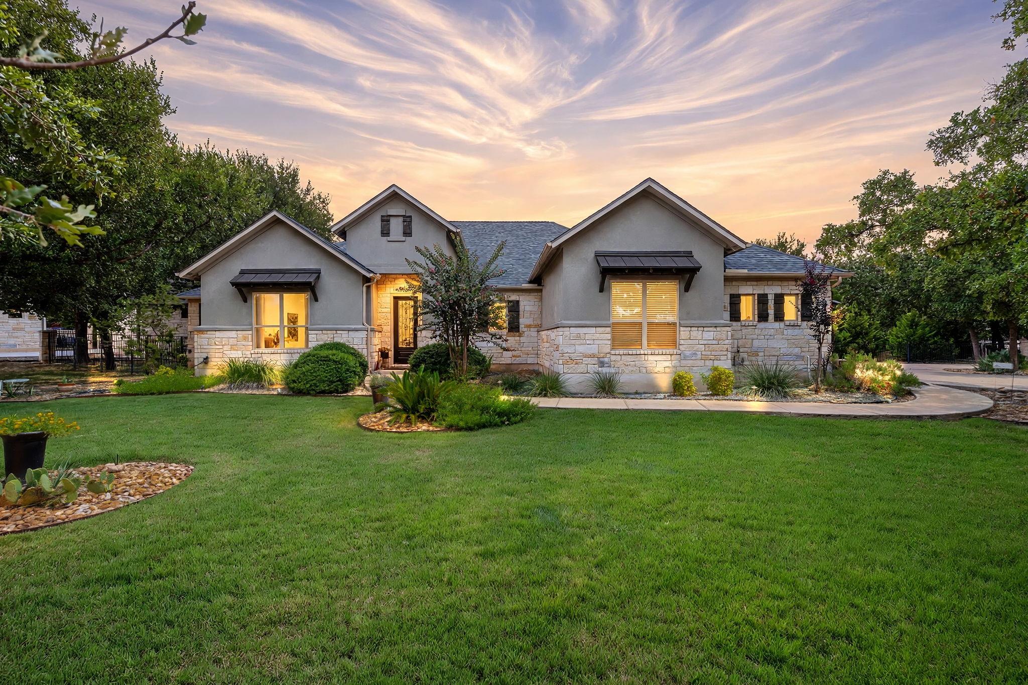813  Oak Branch Dr, photo 2