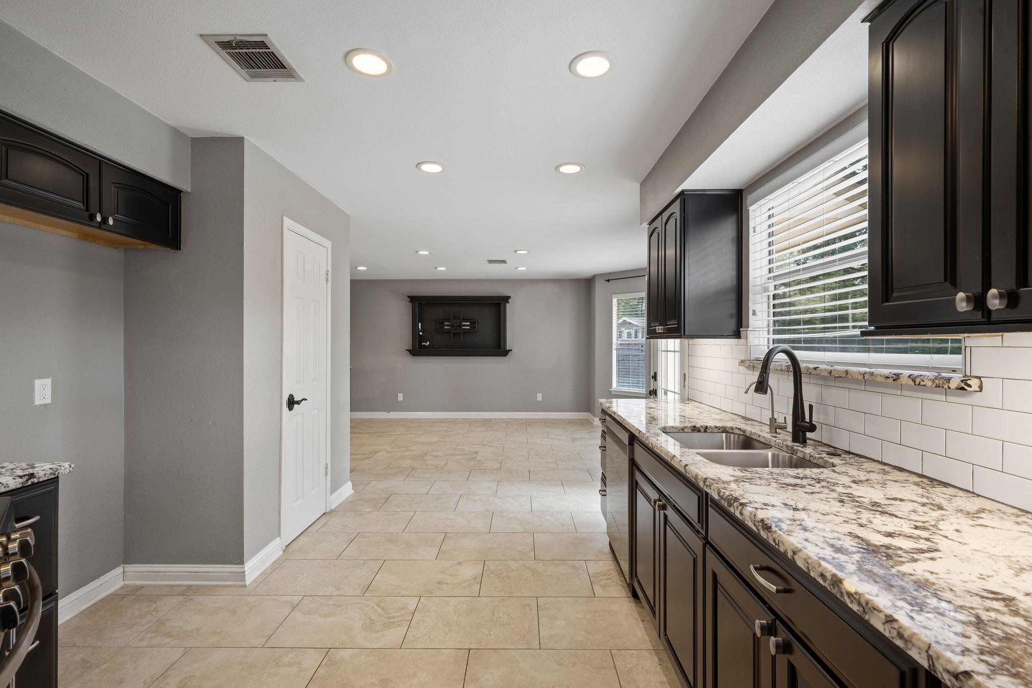 2608  Buckeye Trl, photo 9