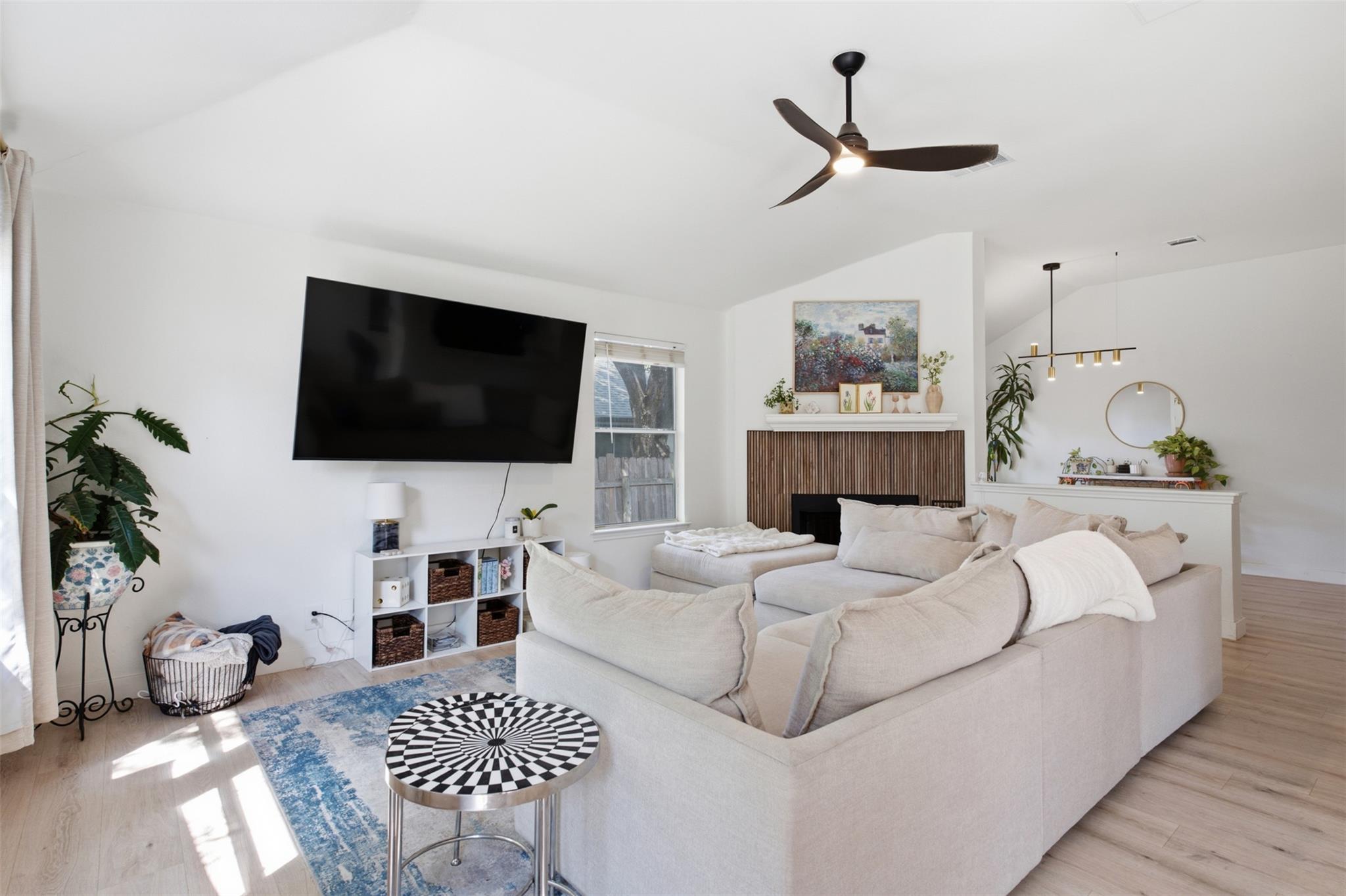 203  Little Lake Rd, photo 6