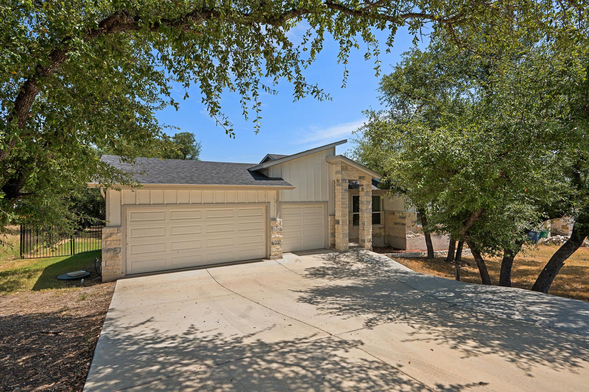 21208  Santa Rosa Ave, photo 4