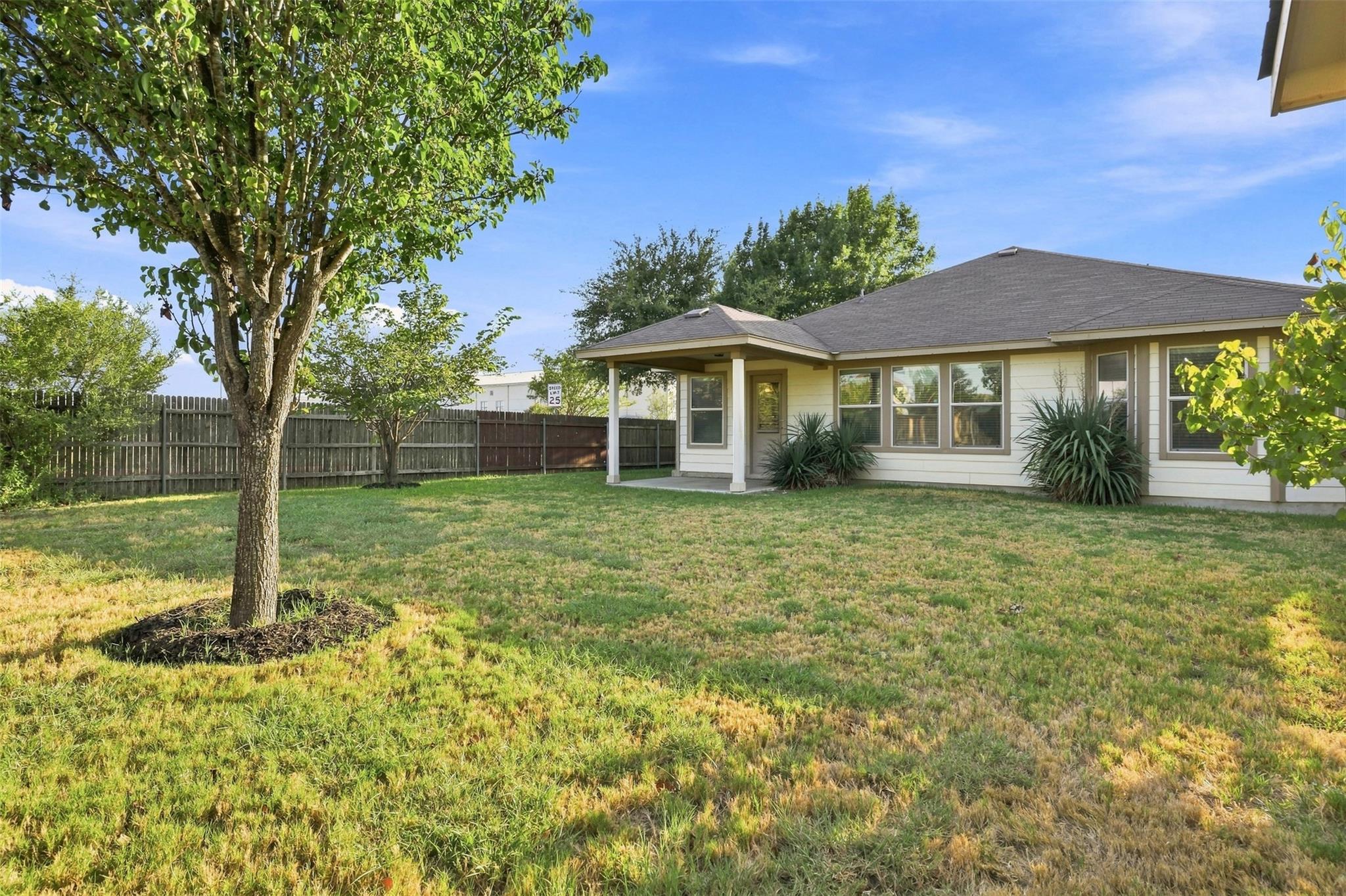 100  Quarry Ln, photo 12
