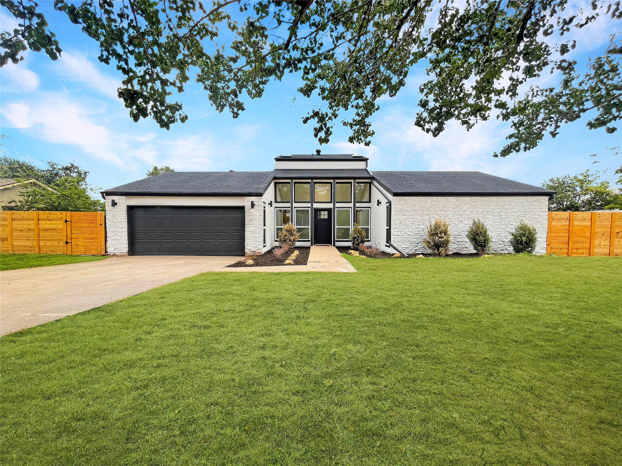 141  Ridgecrest Rd, photo 2