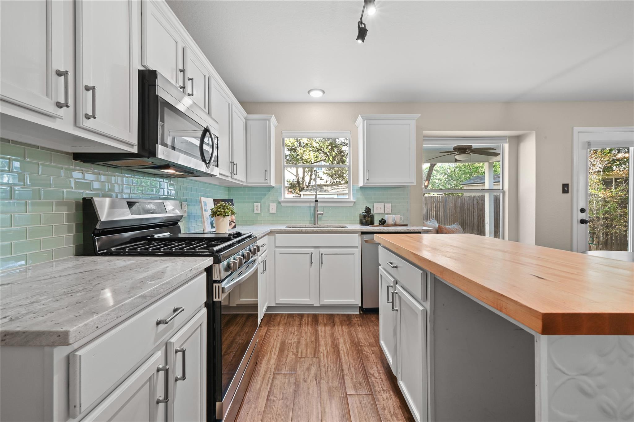11608  Paul E Anderson Dr, photo 11