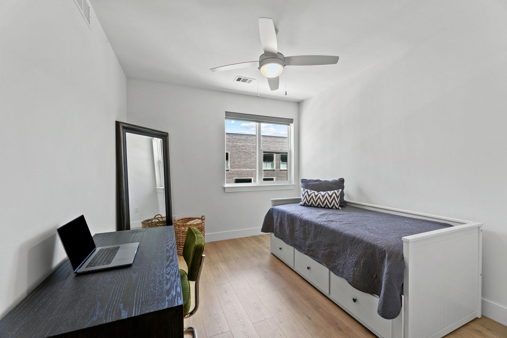 1701  Simond Ave  #407, photo 12