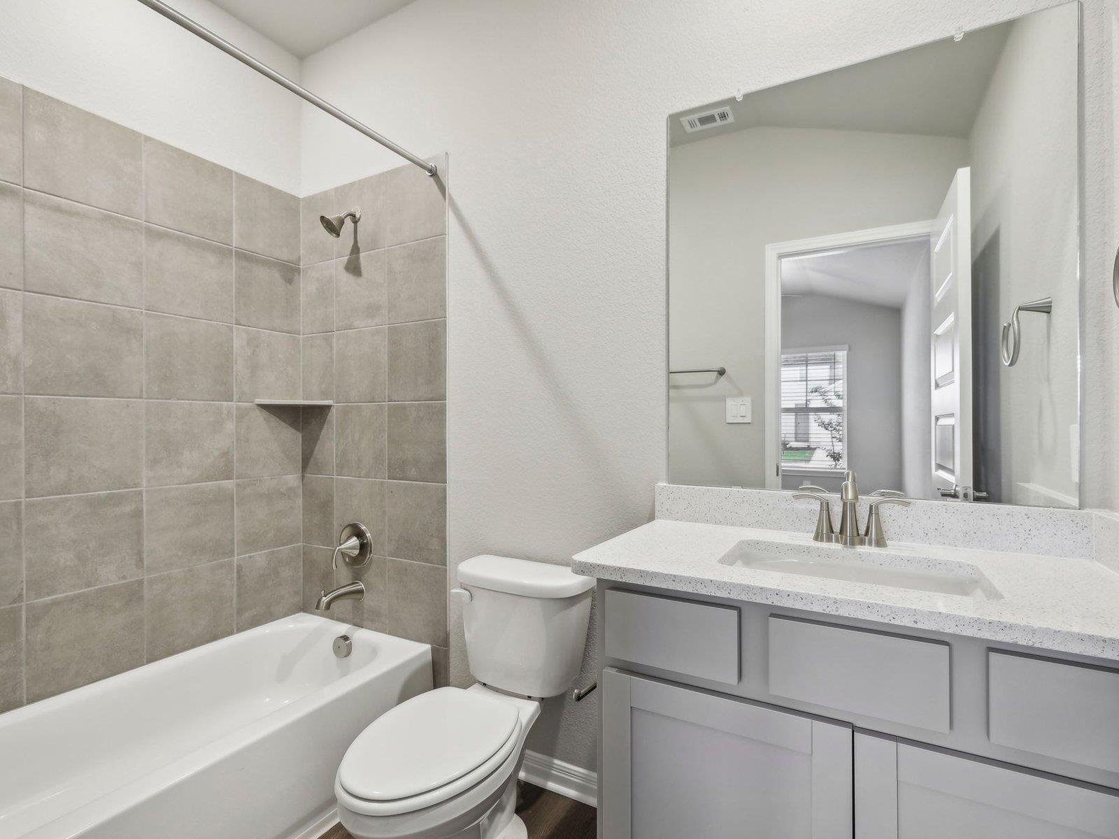 108 Woodbrook Dr photo 11