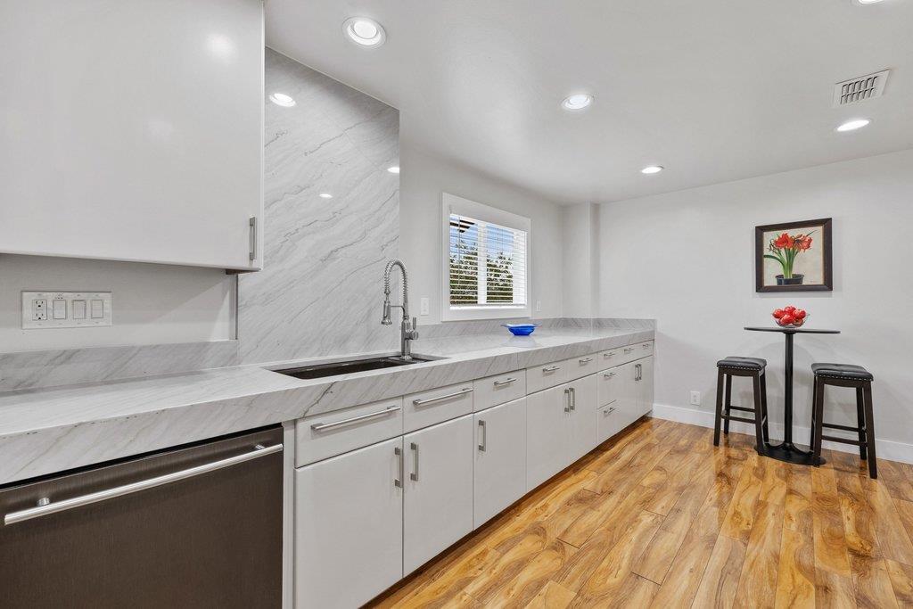6101  Gun Bow Ct, photo 9