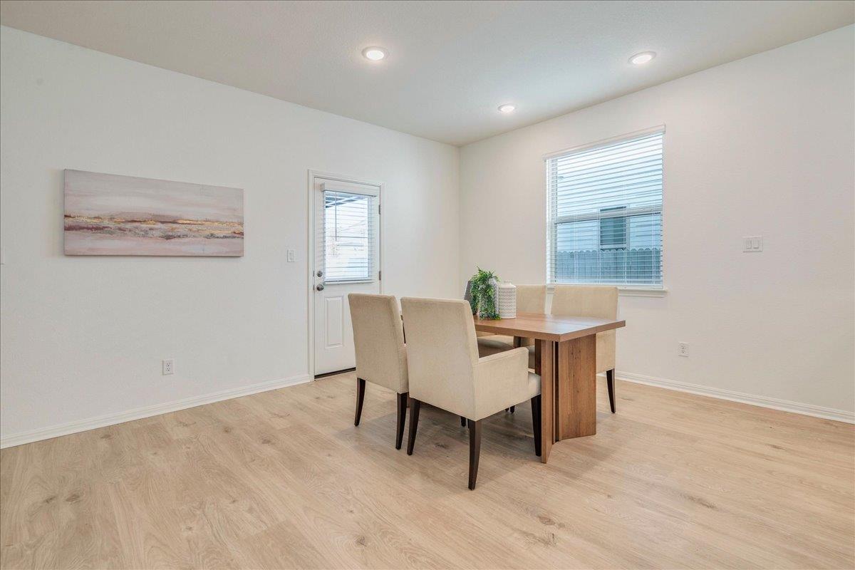 223  Rieber Rd, photo 12