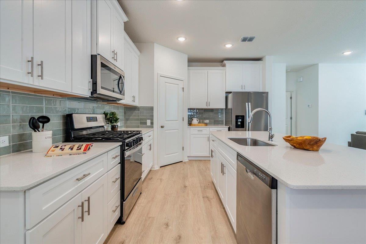 223  Rieber Rd, photo 10