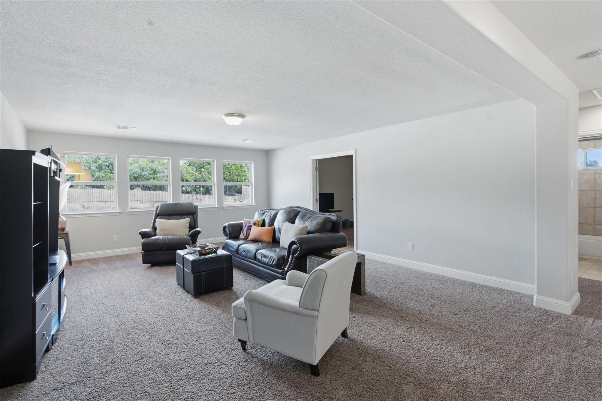 324  Stoney Point Rd, photo 10