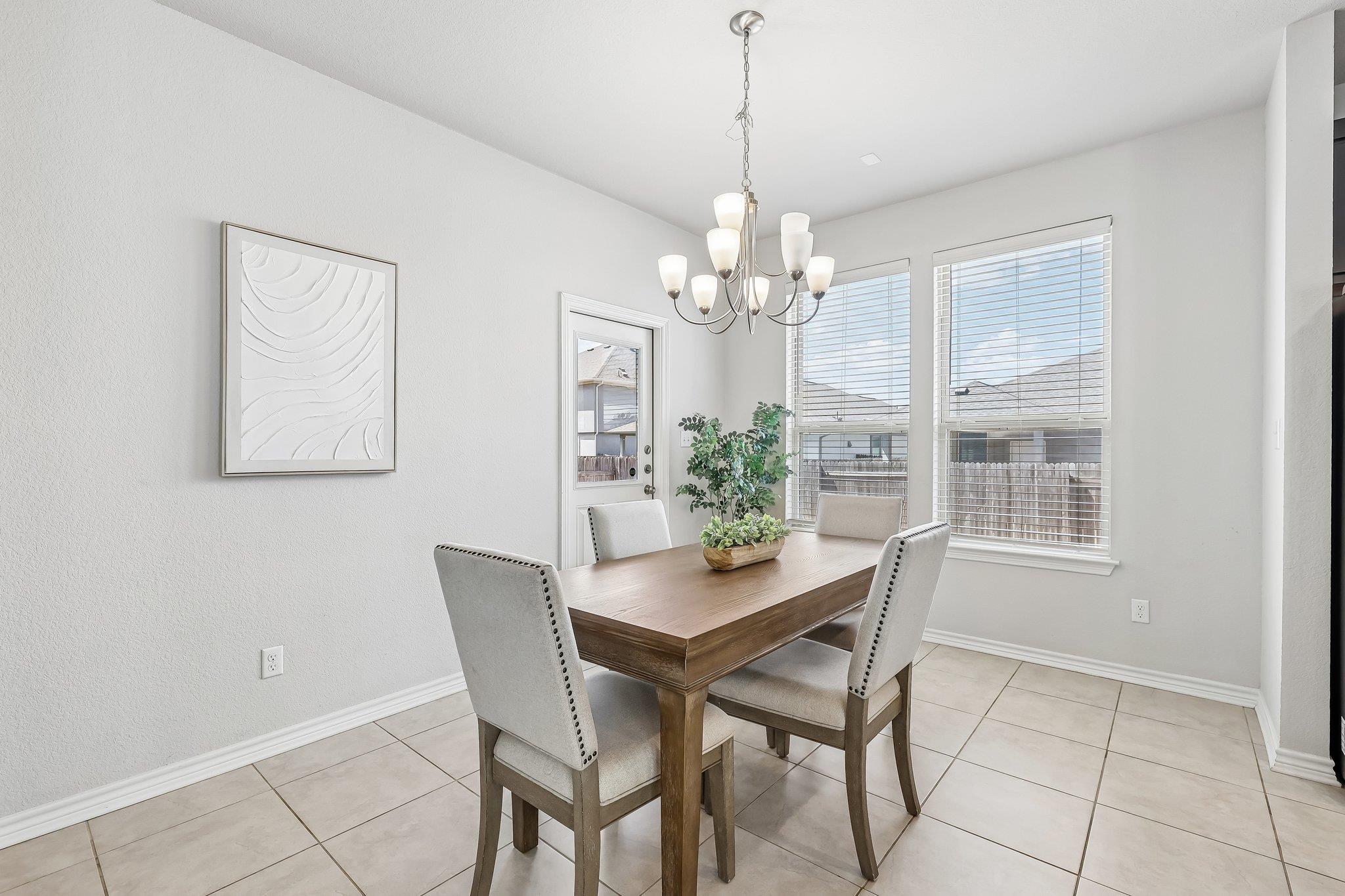1117  Waterfall Ave, photo 12