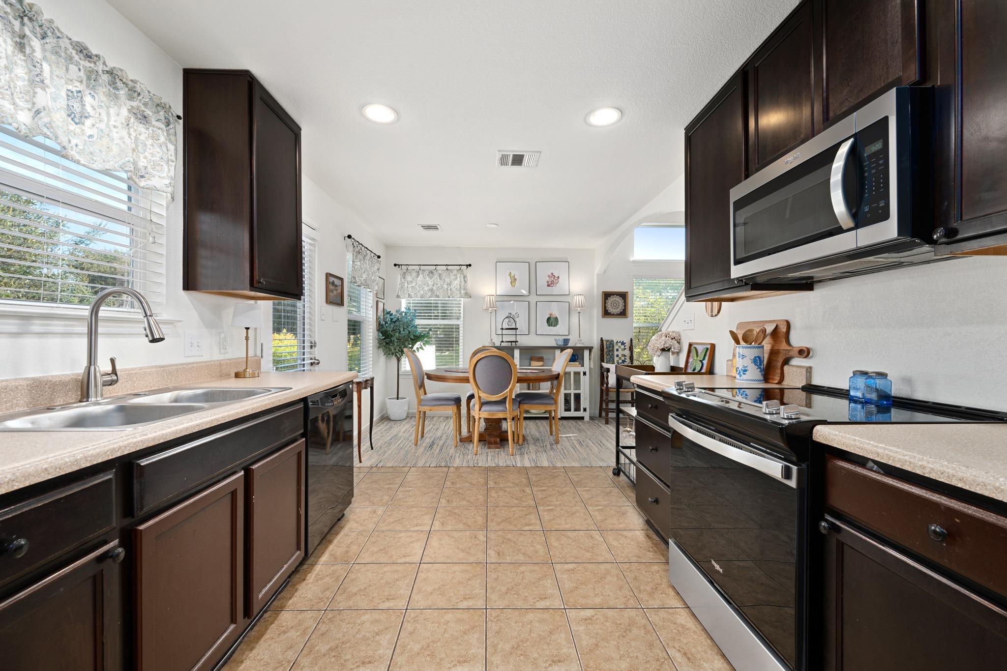 18610  MAMMOTH CAVE Blvd, photo 5