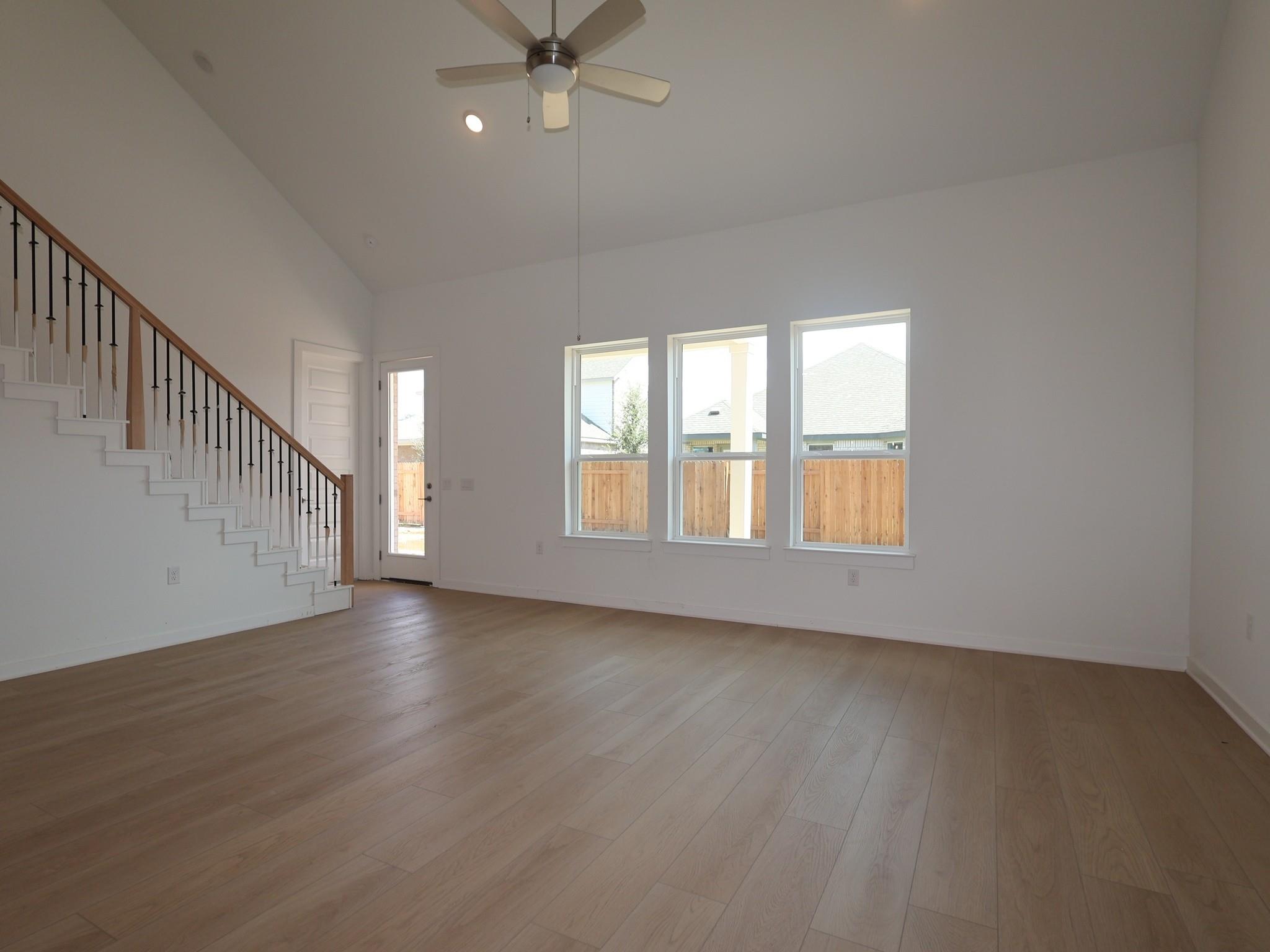 134  Leland Ave, photo 7