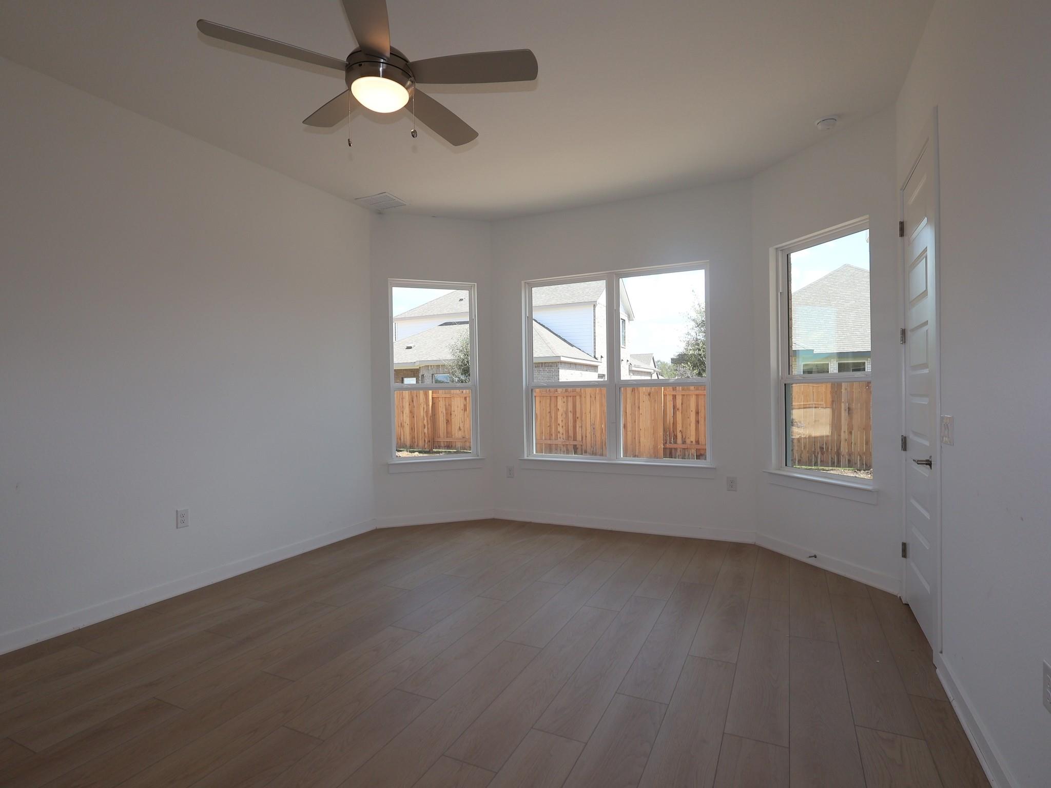 134  Leland Ave, photo 9