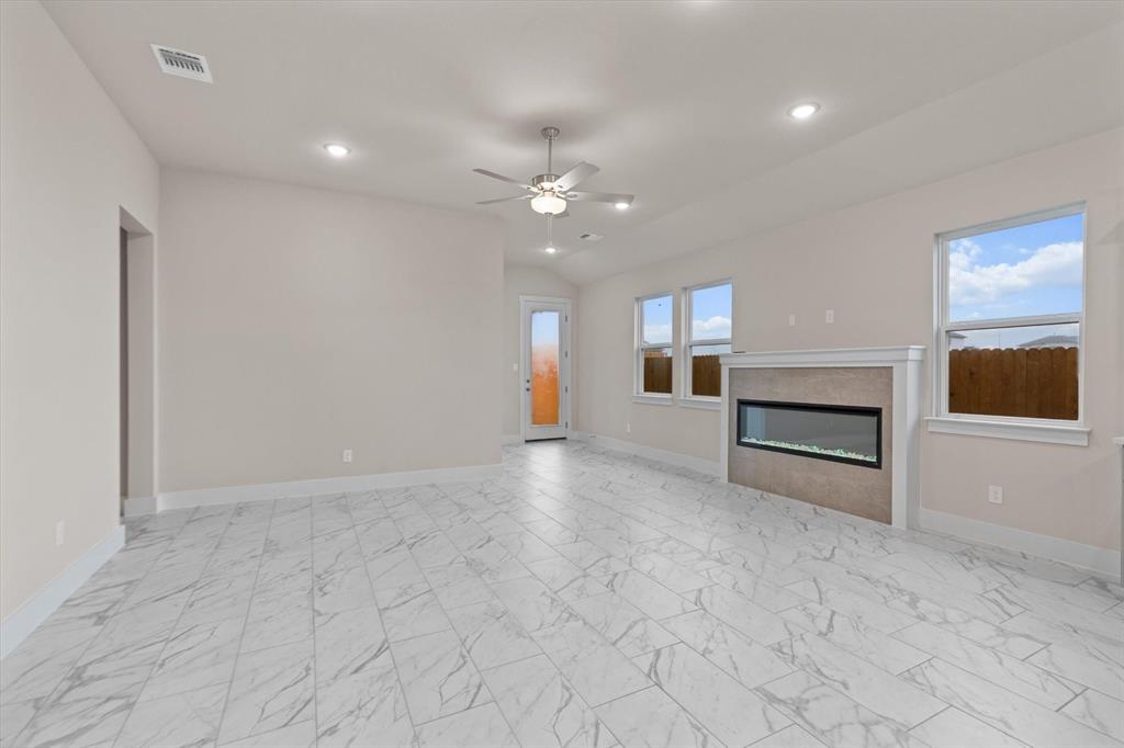 405  Stellar Wind Dr, photo 3