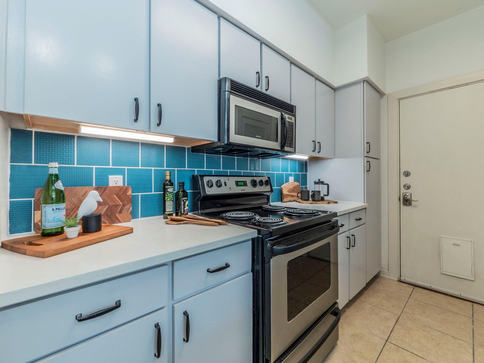 1201  Grove Blvd  #702, photo 3
