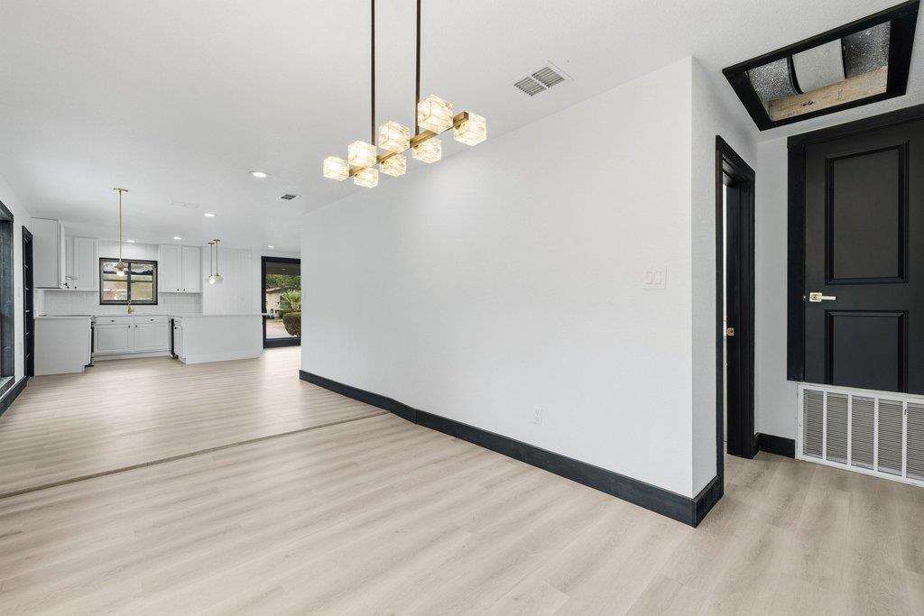 606  Barbara Dr, photo 7