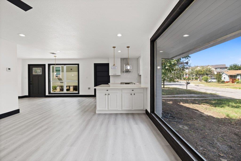 606  Barbara Dr, photo 10