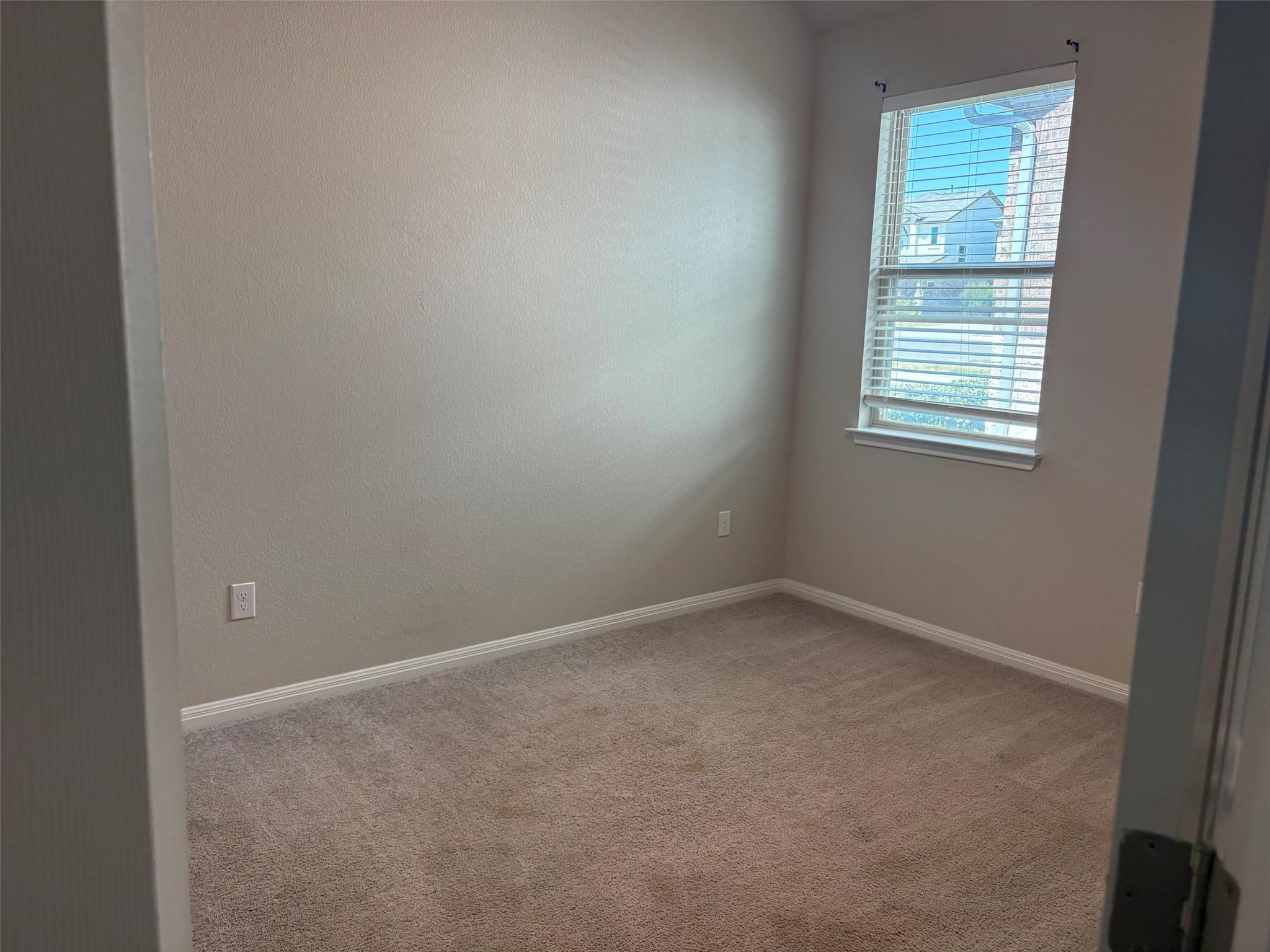 185  Munk Ln, photo 8