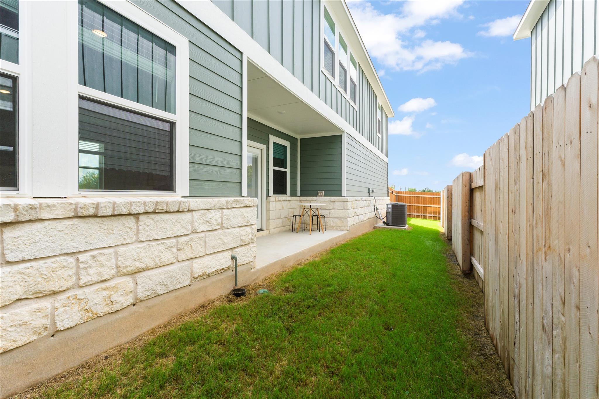 2333  Oscar Eli Pl, photo 9