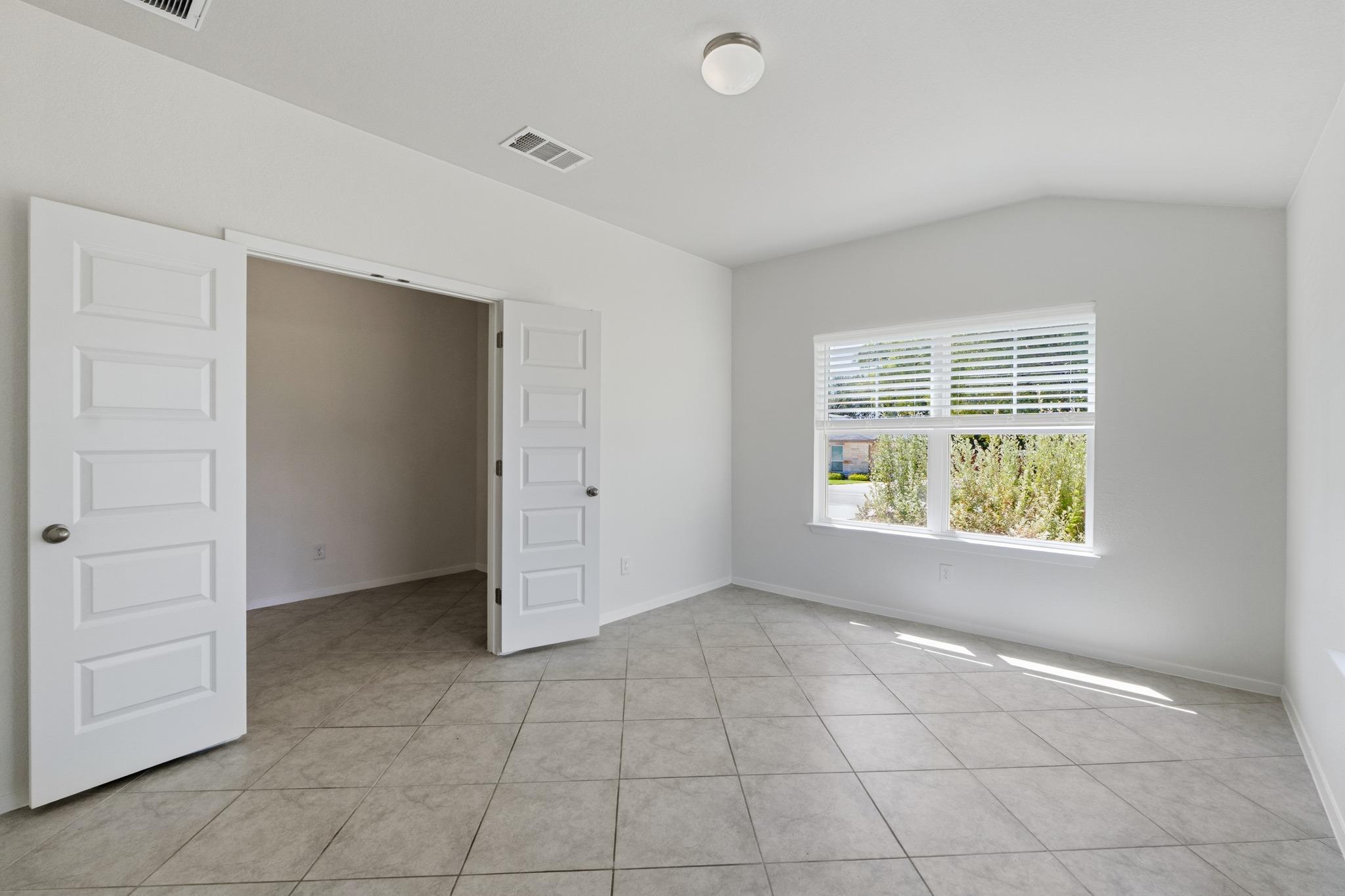 21720  Crystal Way, photo 6