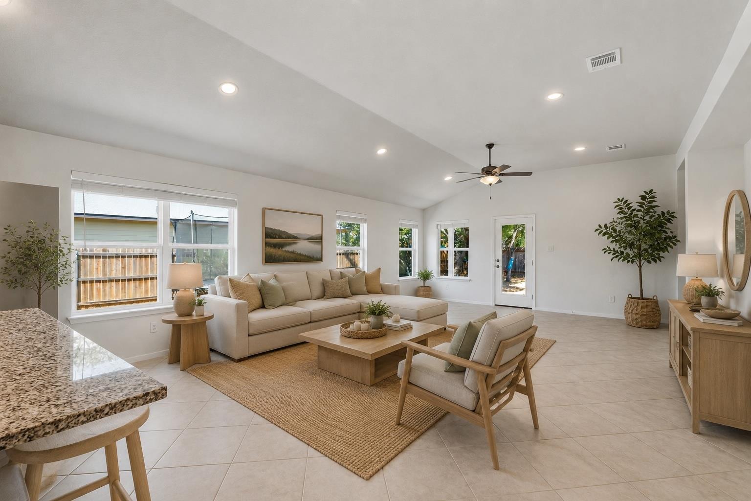 21720  Crystal Way, photo 8