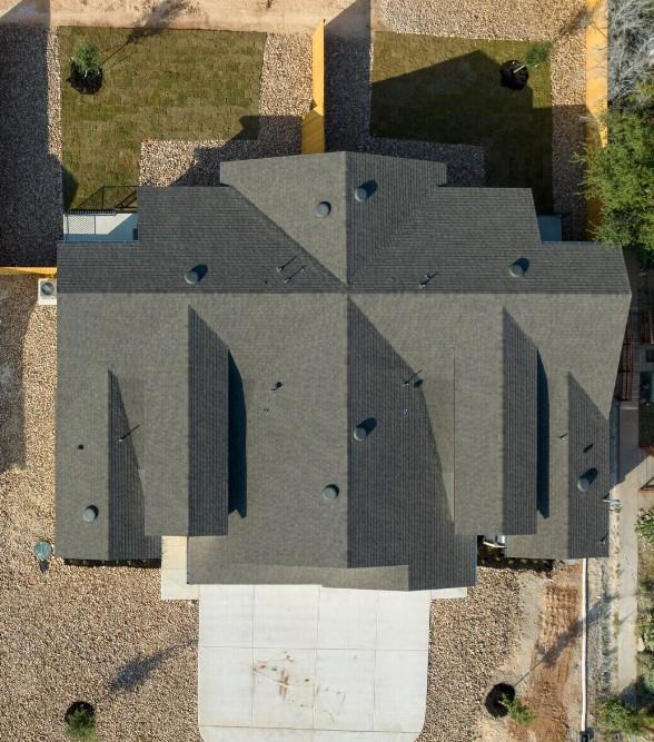 20201  Park Strip St  #A - B, photo 2