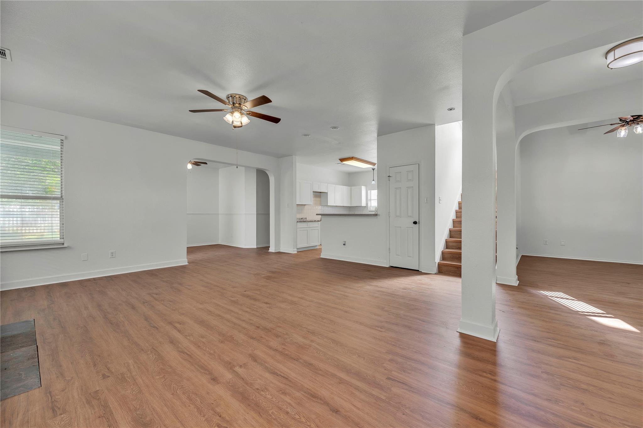 259  Mendez Loop, photo 3