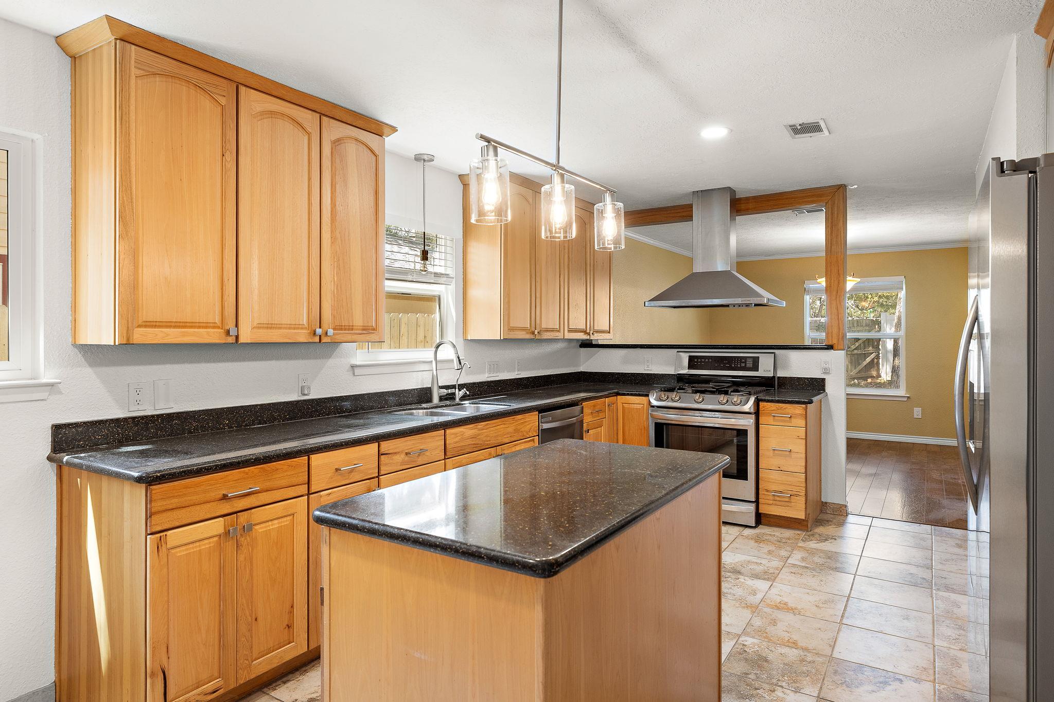 11608  Tanglebriar Trl, photo 11