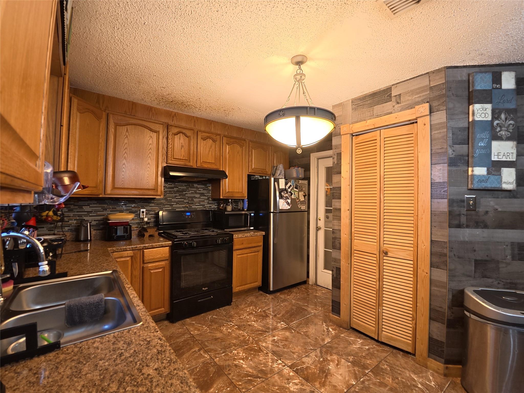 4808  Brook Crest Rd, photo 11
