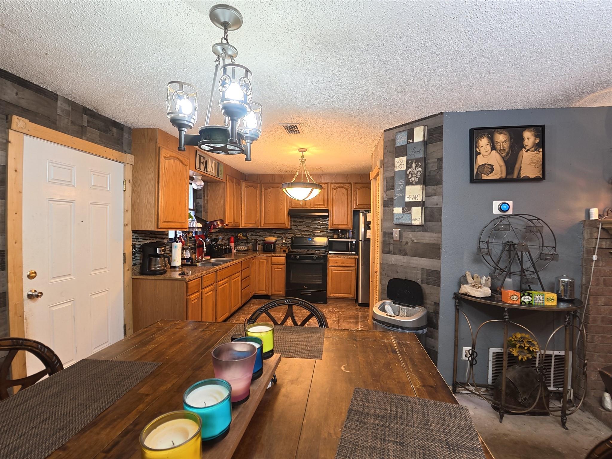 4808  Brook Crest Rd, photo 9