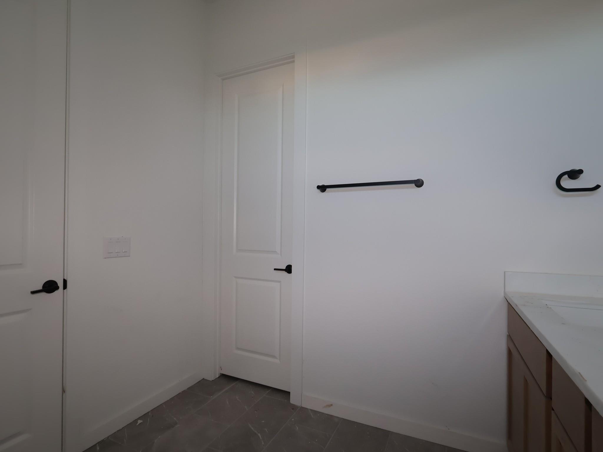 353  Champ Ave, photo 8
