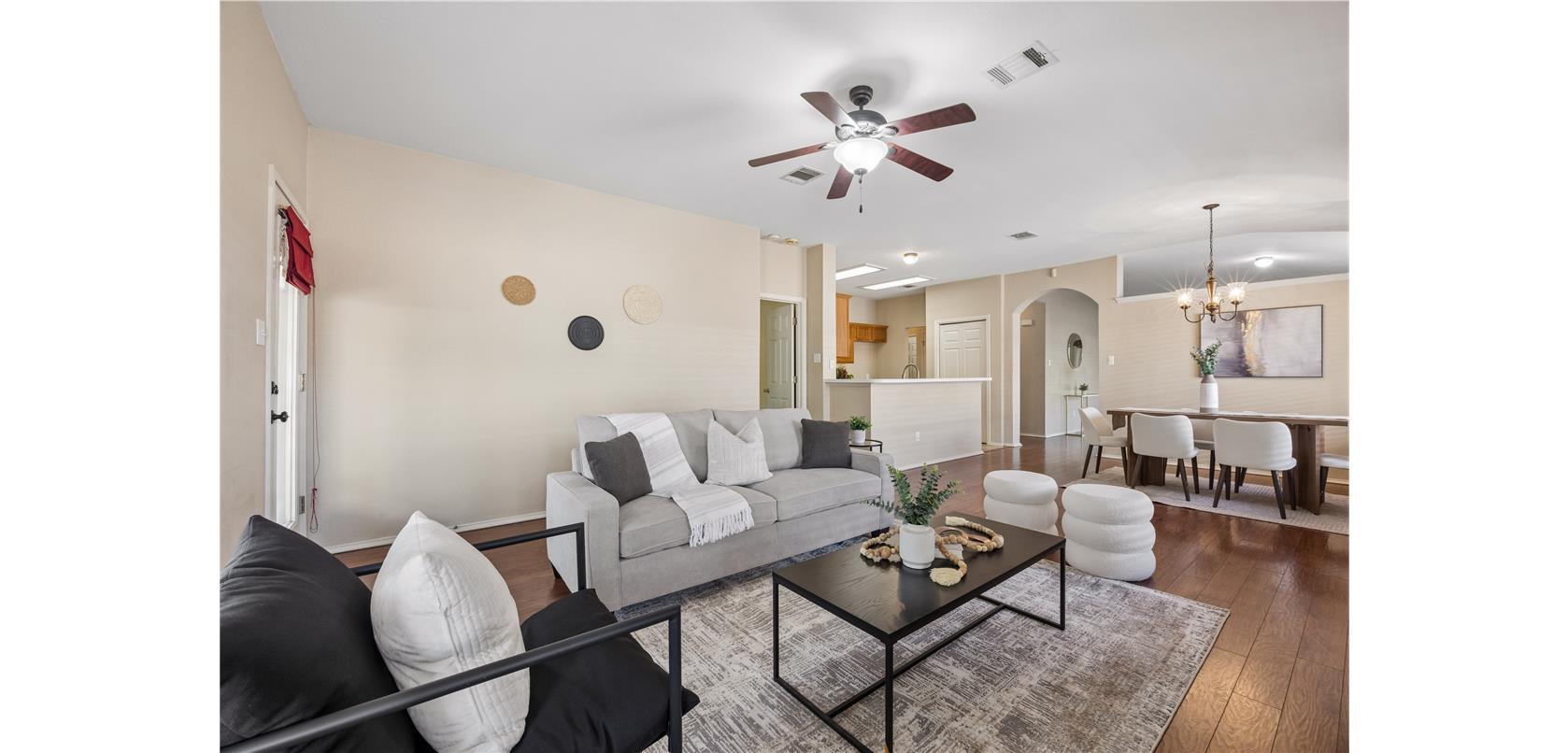 4316  Companeros Way, photo 7