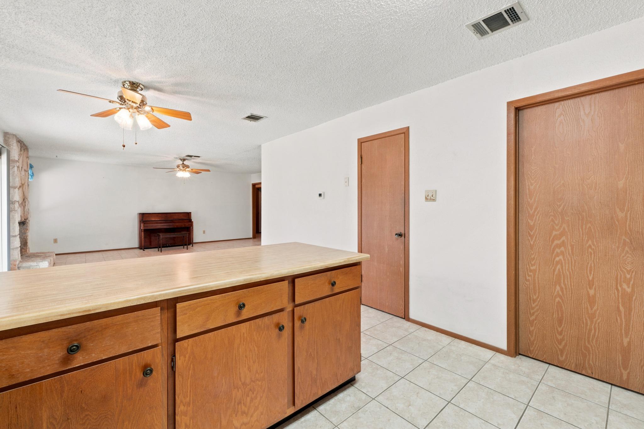 3102  Jeanne Marie Ct, photo 10