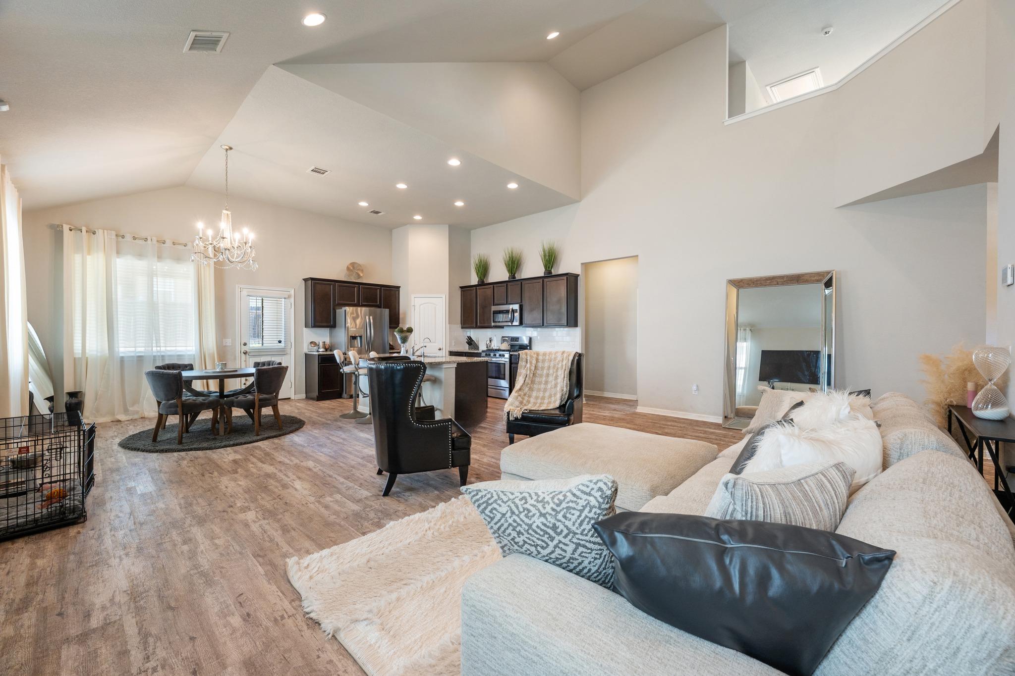 133  Empress Tree Dr, photo 5