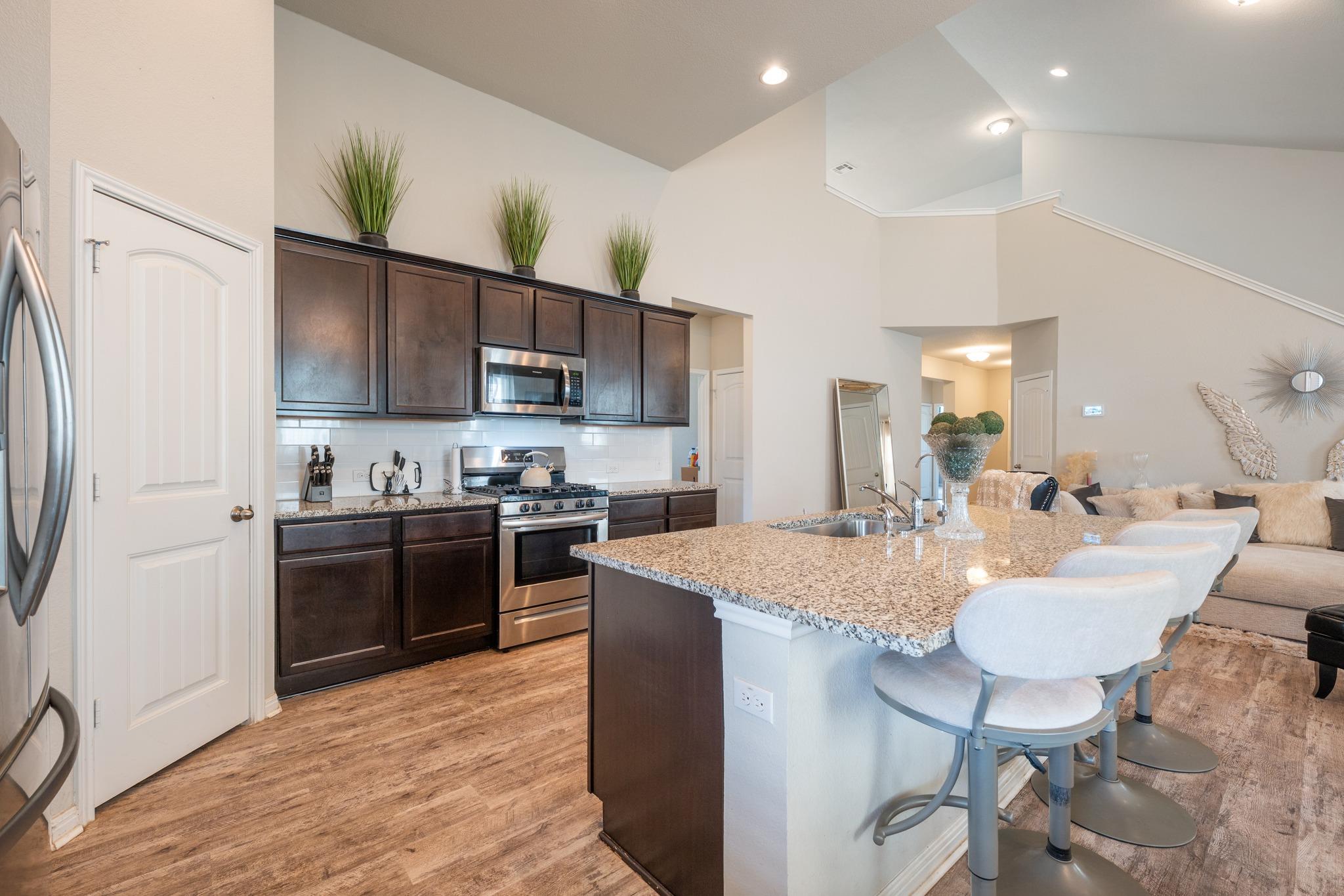133  Empress Tree Dr, photo 8