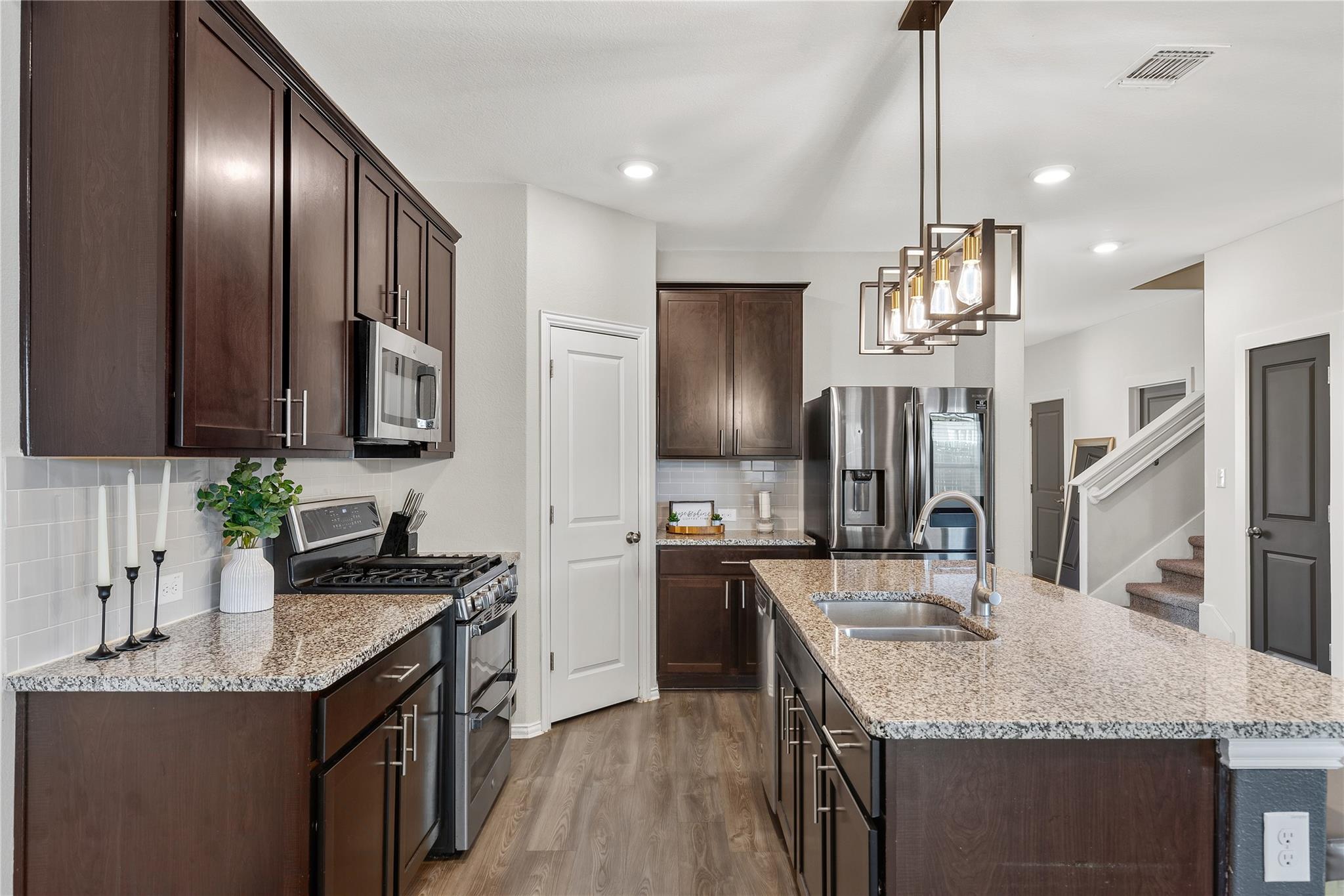 361  Bright Star Ln, photo 6