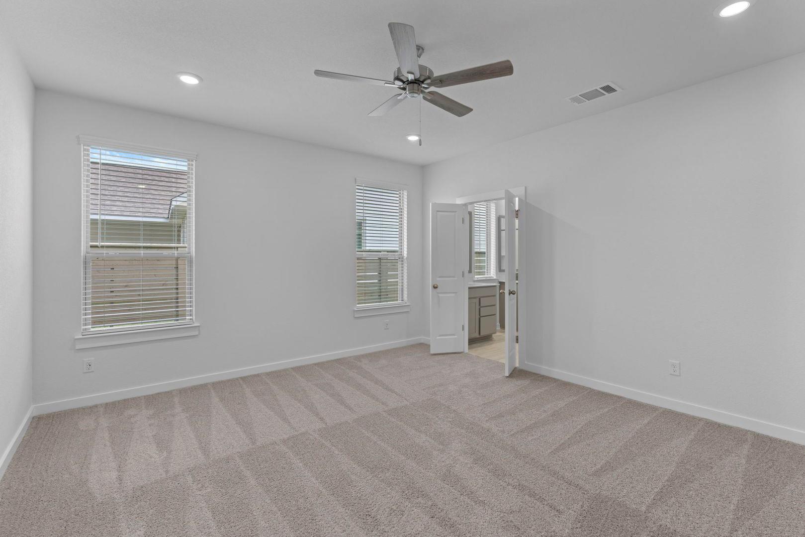157  Adelton Blvd, photo 7