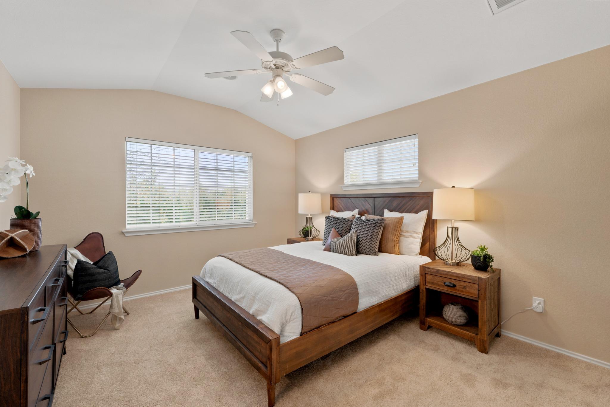 1900  Scofield Ridge Pkwy  #202, photo 3