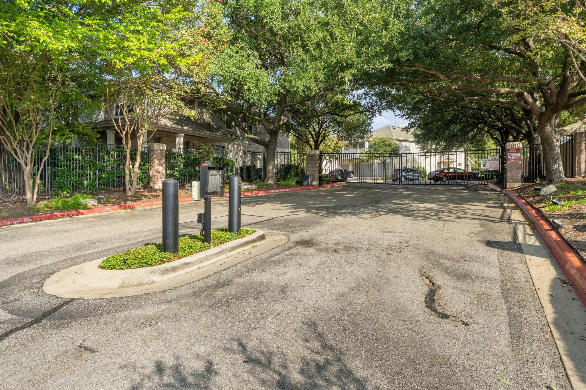 1900  Scofield Ridge Pkwy  #202, photo 7