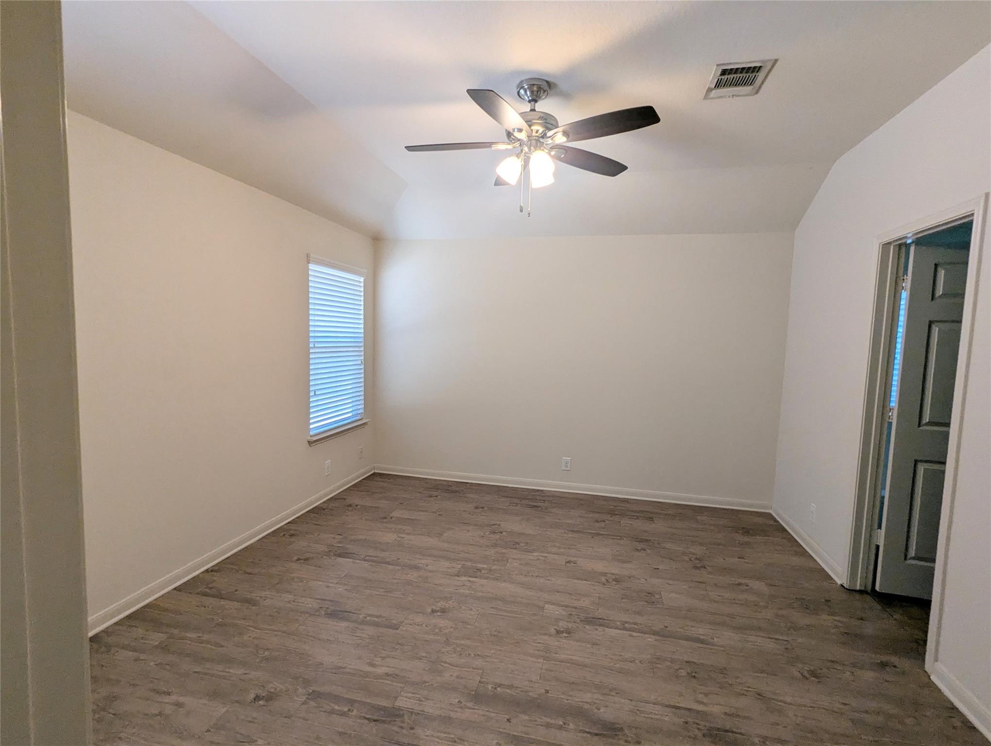 129  Park Ln, photo 8