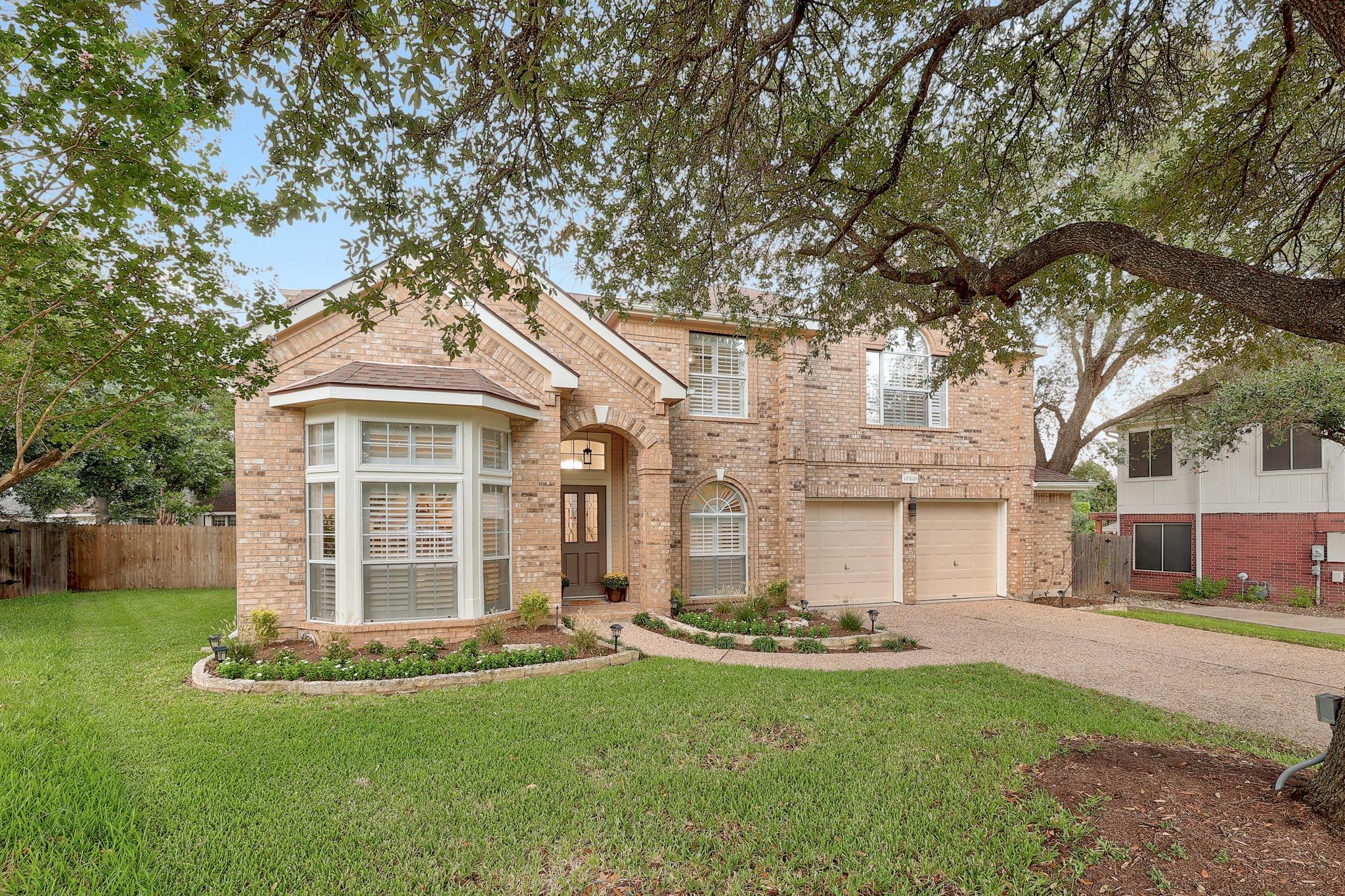 10810  Pinkney Ln, photo 3