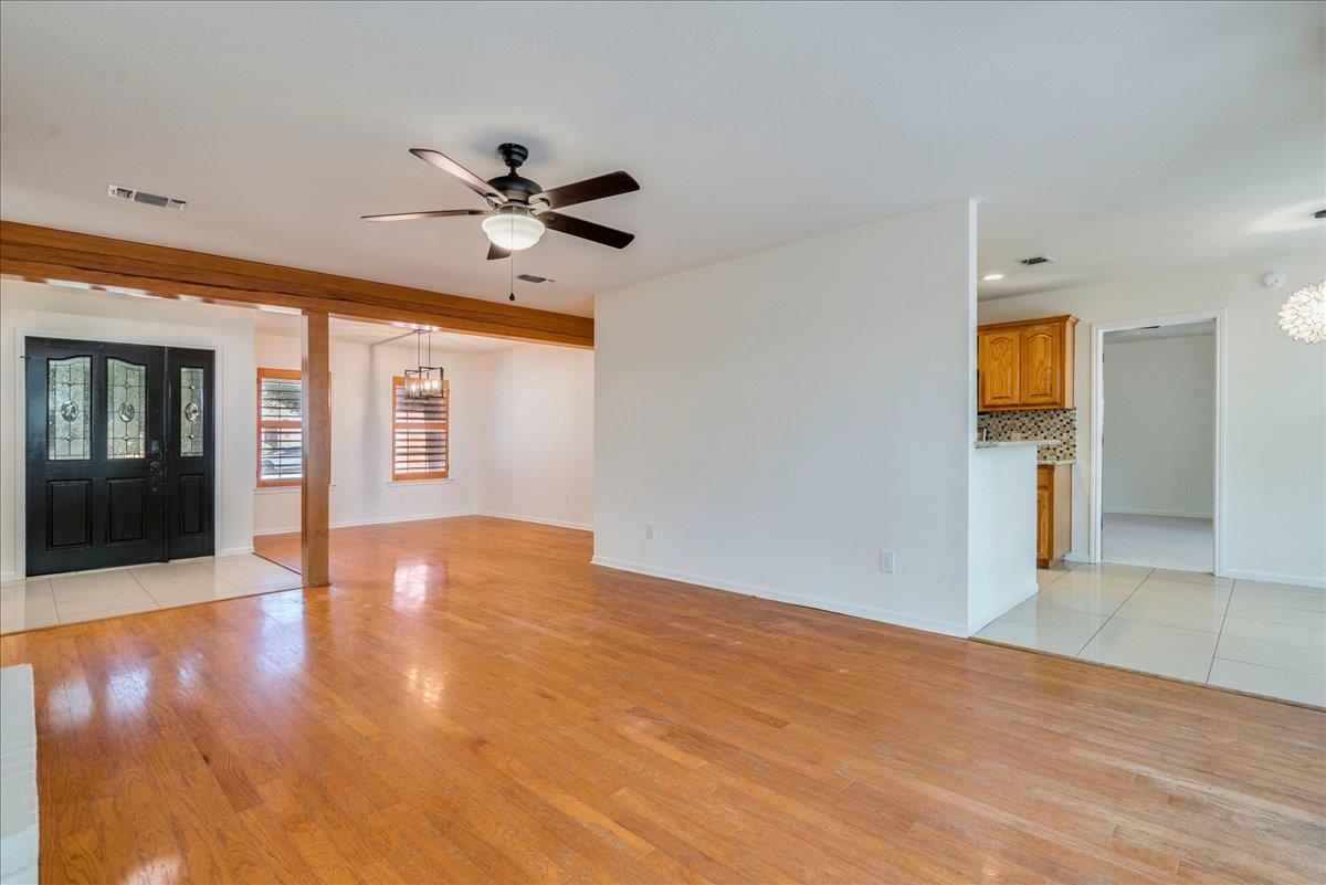 107  Windmill Cv, photo 5