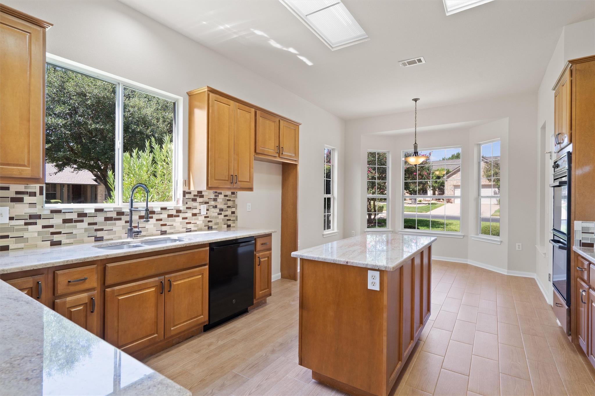 108  Cattle Trail Way, photo 11