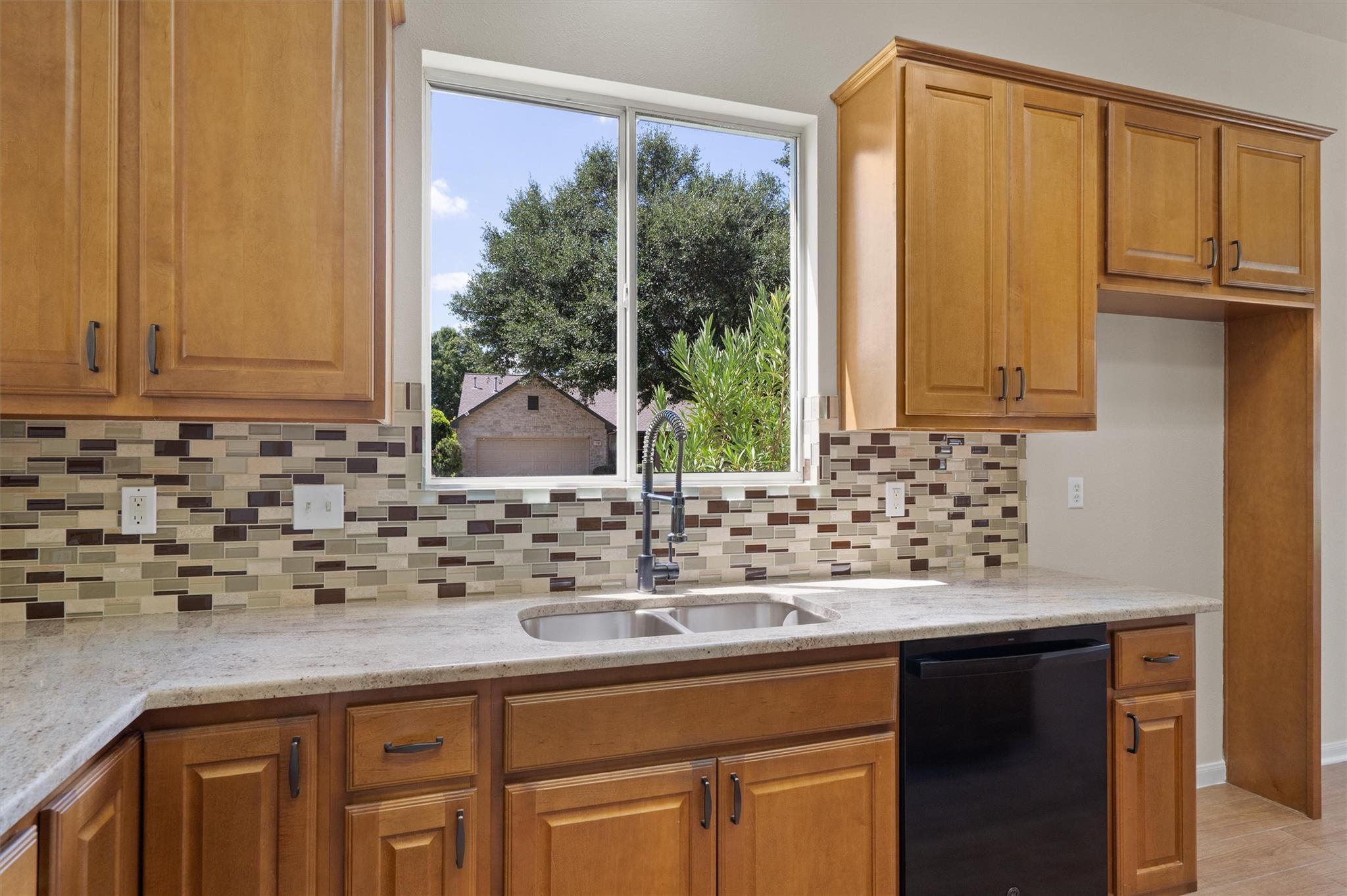 108  Cattle Trail Way, photo 12